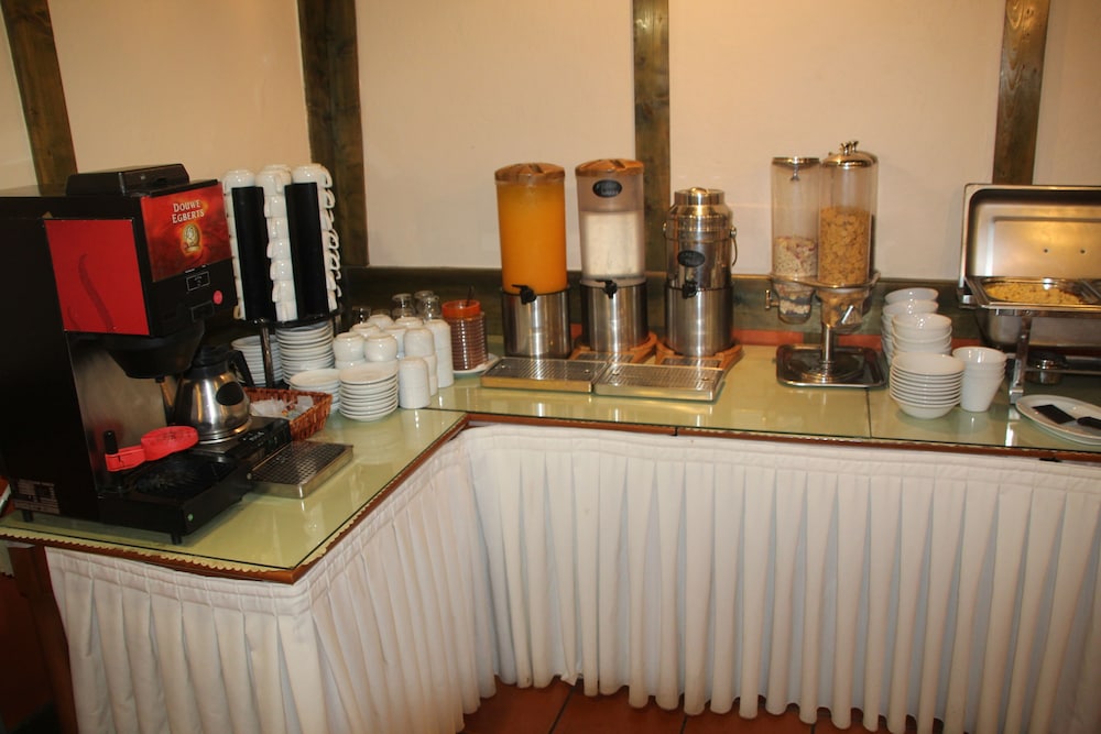 Hotel Sea Bird — Restaurant & bars in Moraitika, Ionian Islands