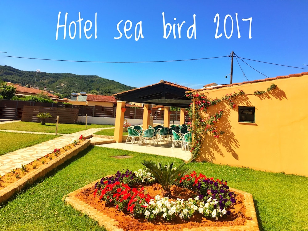 Hotel Sea Bird — Hotel building in Moraitika, Ionian Islands