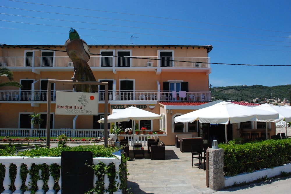 Hotel Sea Bird — Restaurant & bars in Moraitika, Ionian Islands