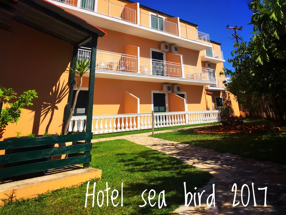 Hotel Sea Bird — Hotel building in Moraitika, Ionian Islands