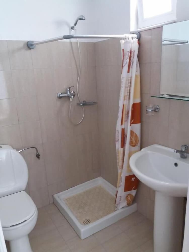 Sotirakis Hotel Studios — Hotel rooms in Faliraki, South Aegean