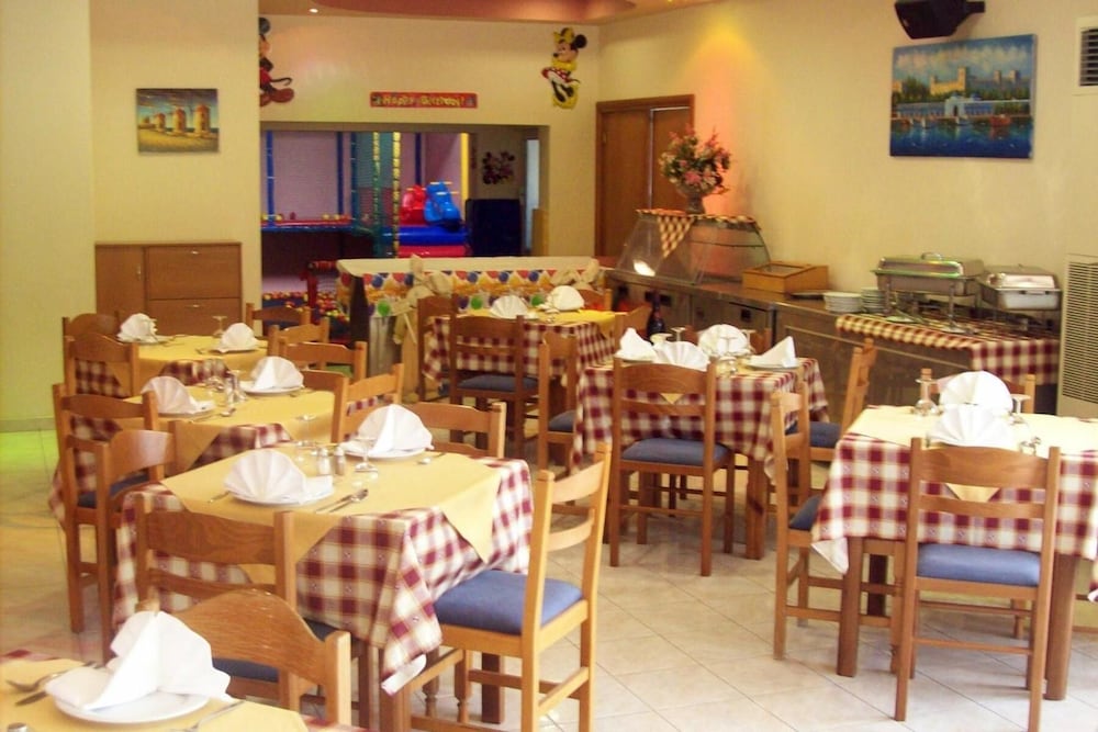 Sotirakis Hotel Studios — Restaurant & bars in Faliraki, South Aegean