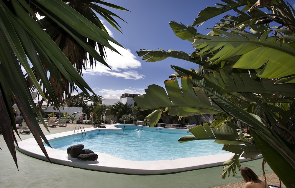 Apartamentos HG Lomo Blanco — Swimming pool in Puerto del Carmen, Canary Islands