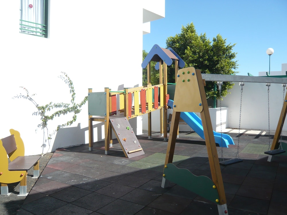 Apartamentos HG Lomo Blanco — Attractions for children in Puerto del Carmen, Canary Islands