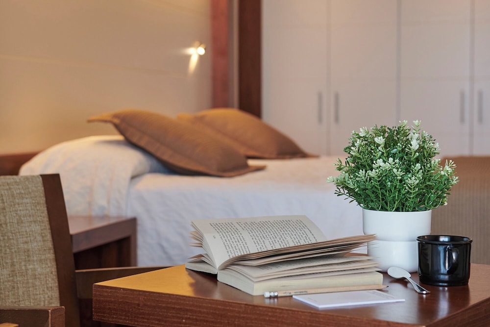 Hipotels Cala Millor Park — Hotel rooms in Cala Millor, Balearic Islands