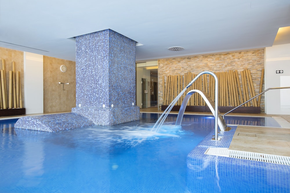 Hipotels Cala Millor Park — Spa in Cala Millor, Balearic Islands