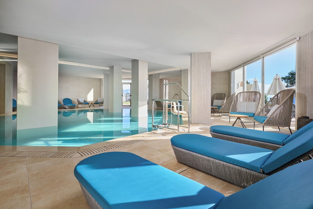 Hipotels Flamenco — Swimming pool in Cala Millor, Balearic Islands