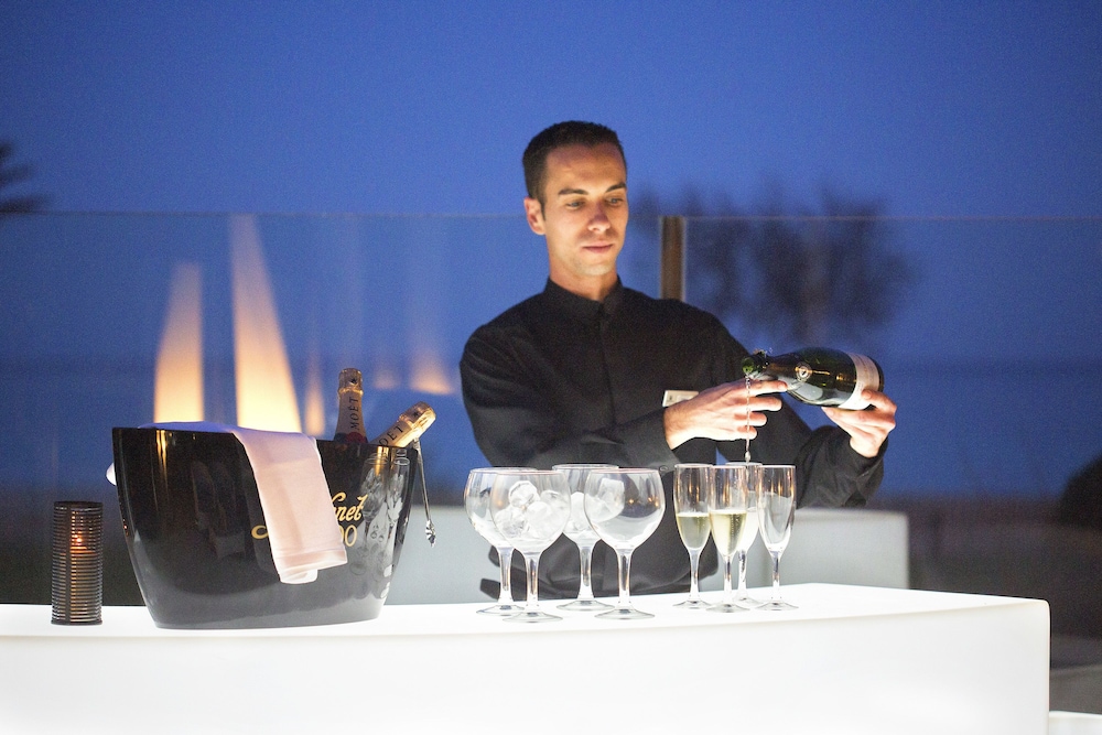 Hipotels Hipocampo Playa — Restaurant & bars in Cala Millor, Balearic Islands