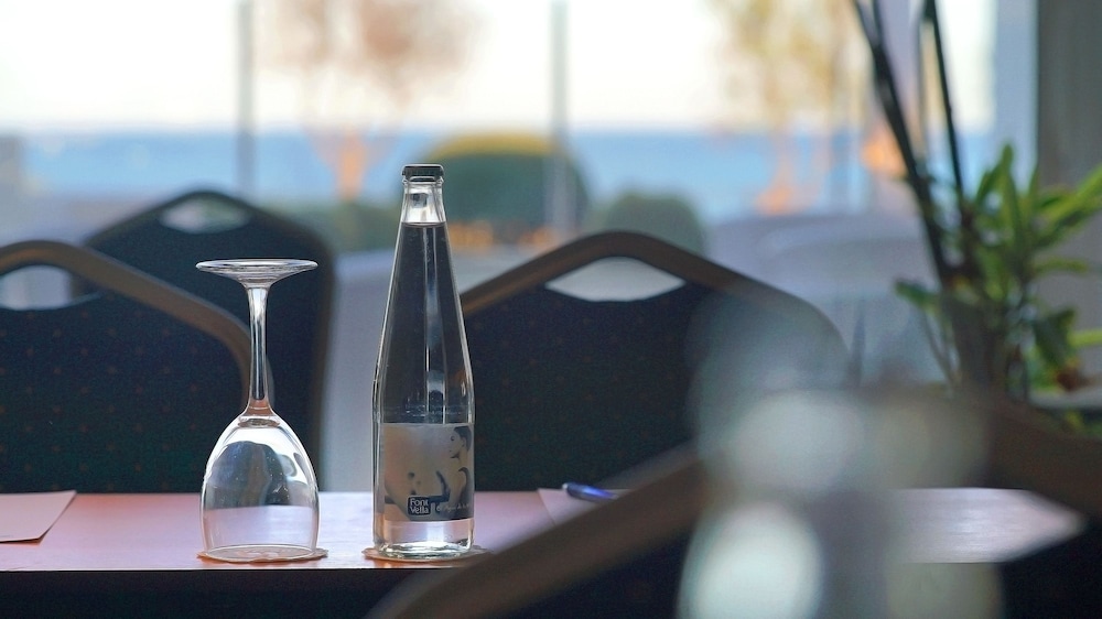 Hipotels Hipocampo Playa — Restaurant & bars in Cala Millor, Balearic Islands