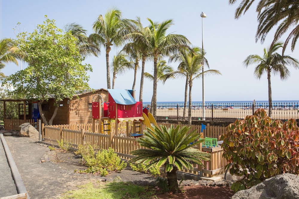 Hipotels La Geria — Attractions for children in Puerto del Carmen, Canary Islands