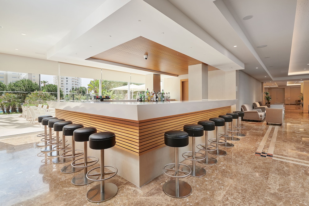 Hipotels Said — Restaurant & bars in Cala Millor, Balearic Islands