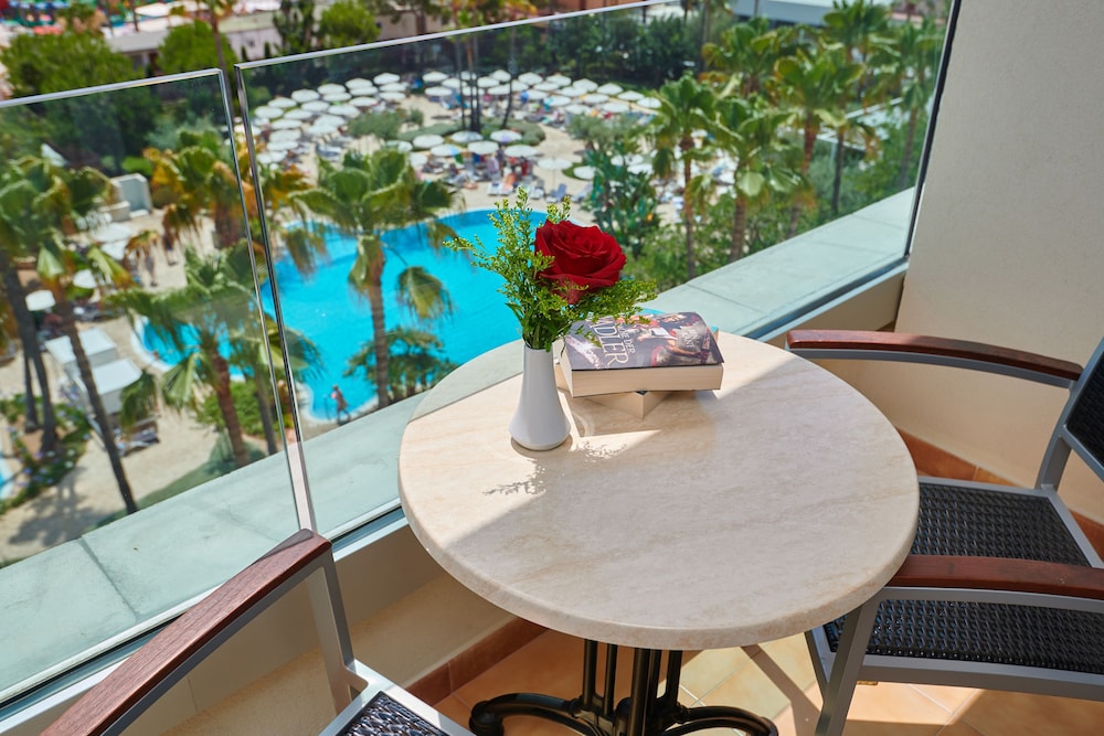 Hipotels Said — Hotel rooms in Cala Millor, Balearic Islands