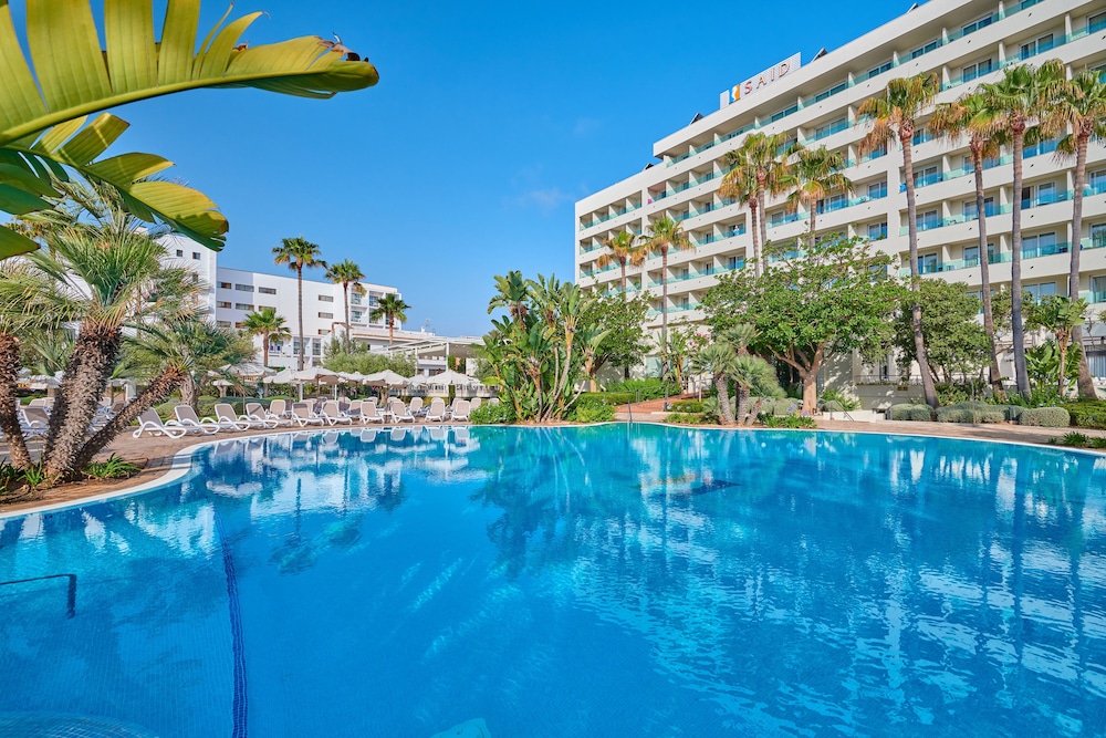 Hipotels Said — Swimming pool in Cala Millor, Balearic Islands