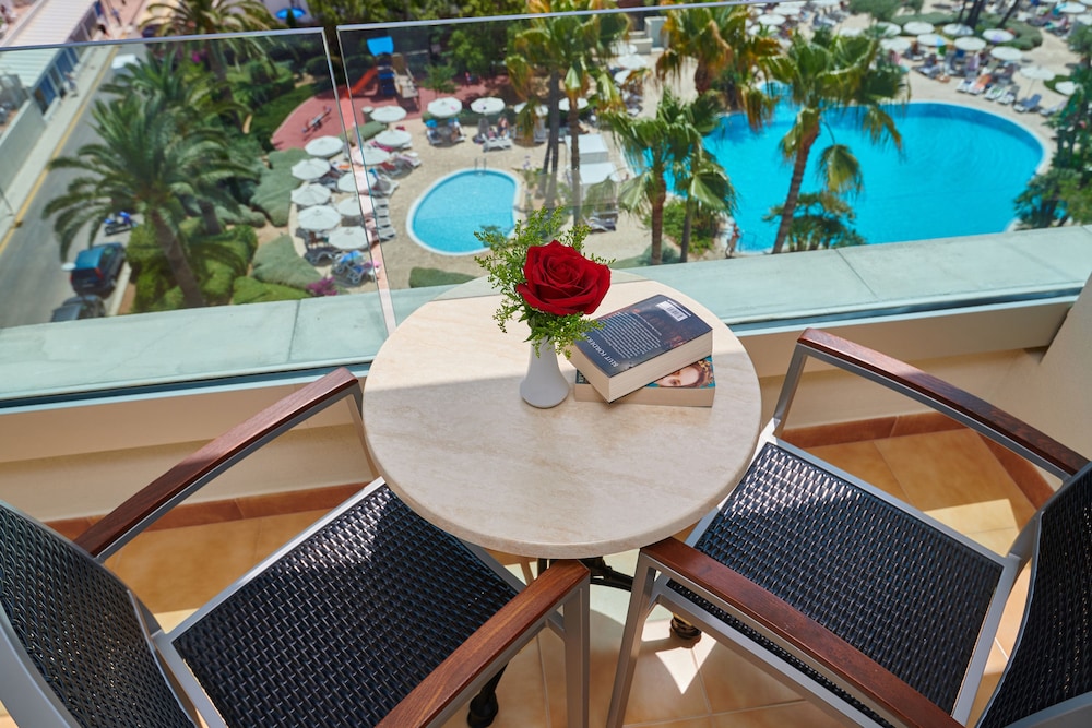 Hipotels Said — Hotel rooms in Cala Millor, Balearic Islands