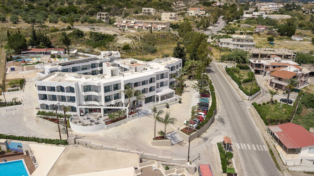 Venezia Resort Hotel & Spa - All inclusive — Hotel building in Faliraki, South Aegean