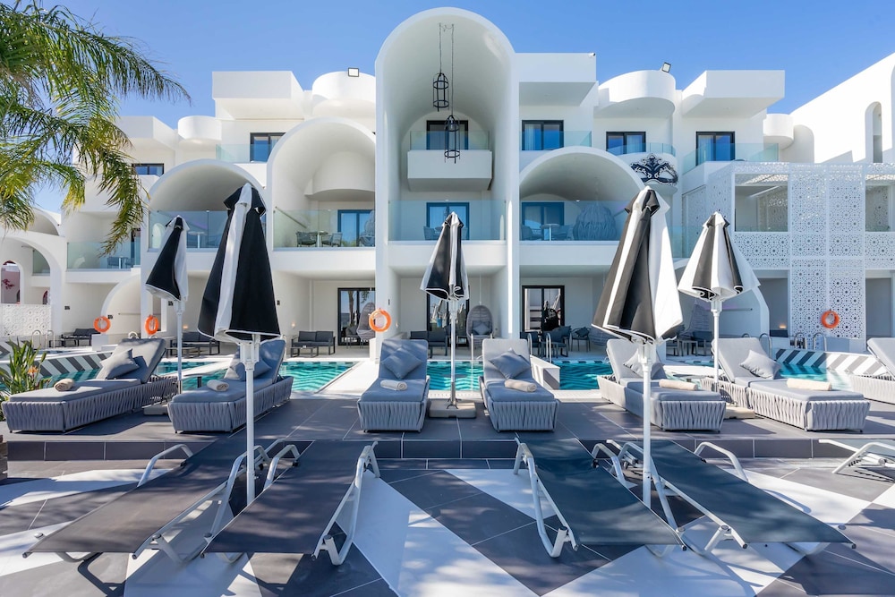 Venezia Resort Hotel & Spa - All inclusive — Hotel building in Faliraki, South Aegean