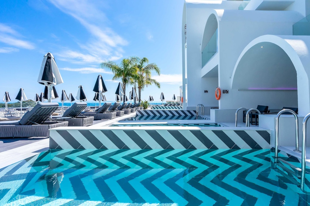 Venezia Resort Hotel & Spa - All inclusive — Swimming pool in Faliraki, South Aegean