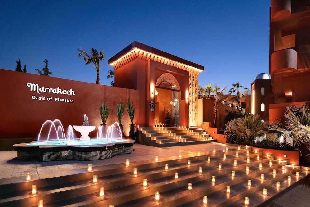 Venezia Resort Hotel & Spa - All inclusive — Hotel building in Faliraki, South Aegean