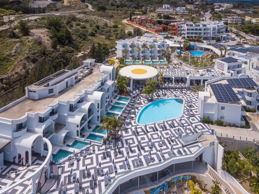Venezia Resort Hotel & Spa - All inclusive — Swimming pool in Faliraki, South Aegean