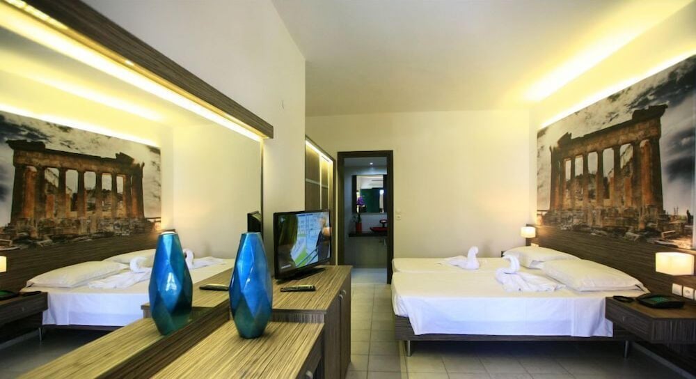 Eurohotel Katrin Suites-Adults Only — Hotel rooms in Stalida
