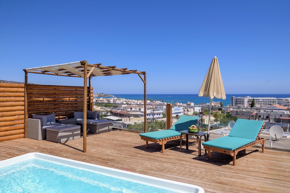 Eurohotel Katrin Suites-Adults Only — Swimming pool in Stalida