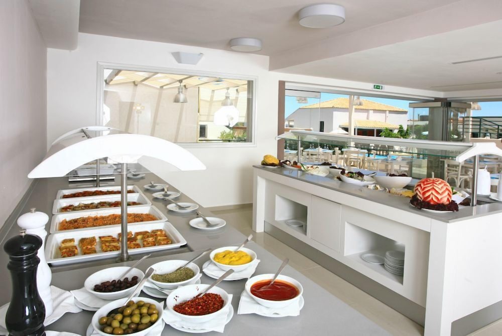 Eurohotel Katrin Suites-Adults Only — Restaurant & bars in Stalida