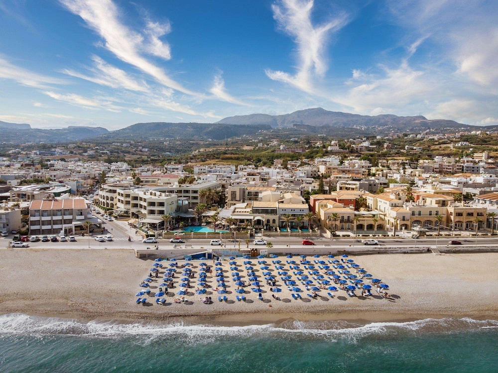 Aegean Pearl — Beach in Rethymnon