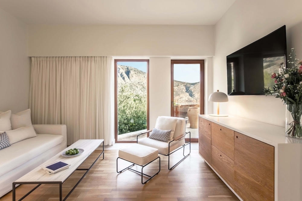 Phāea Blue - Small Luxury Hotels of the World — Hotel rooms in Elounda