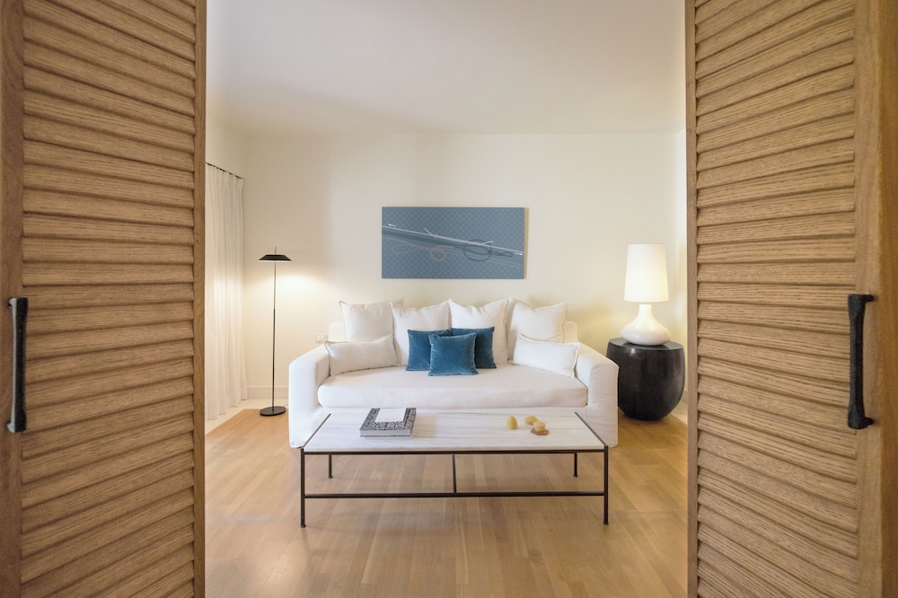 Phāea Blue - Small Luxury Hotels of the World — Hotel rooms in Elounda