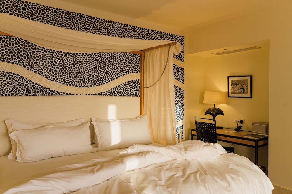 Phāea Blue - Small Luxury Hotels of the World — Hotel rooms in Elounda