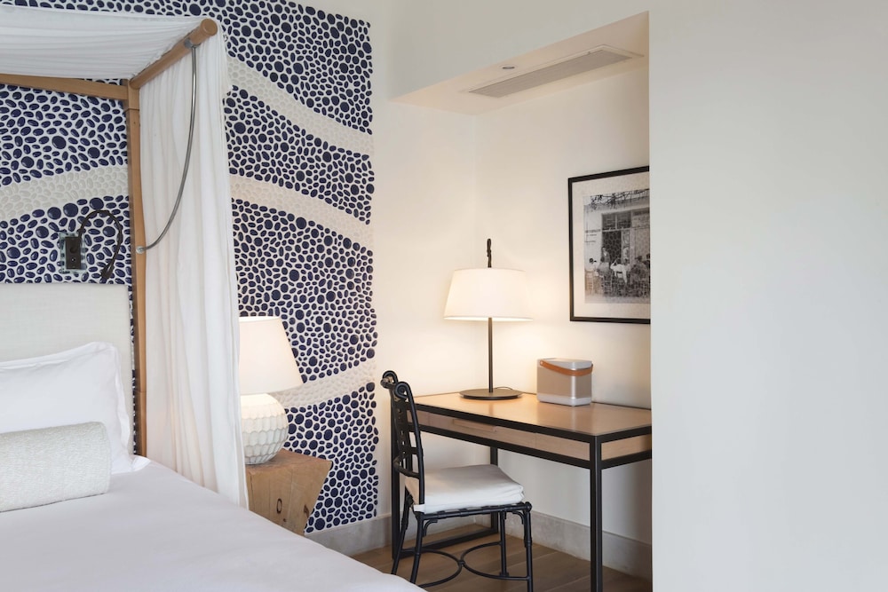 Phāea Blue - Small Luxury Hotels of the World — Hotel rooms in Elounda