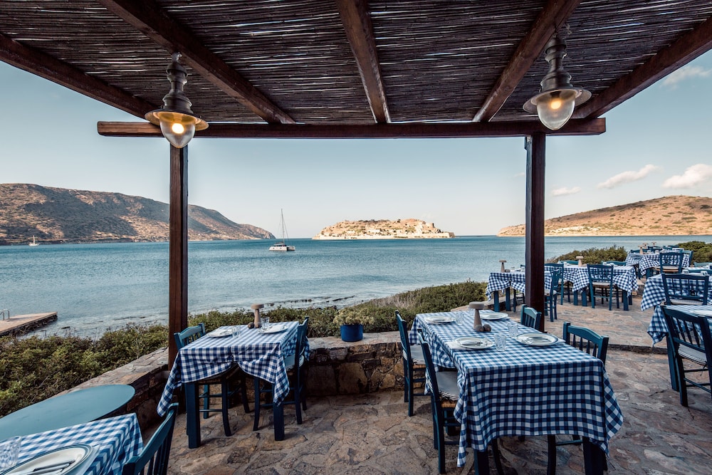 Phāea Blue - Small Luxury Hotels of the World — Restaurant & bars in Elounda