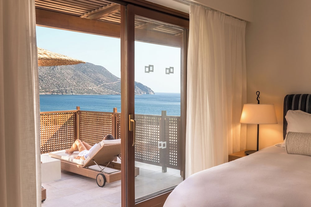 Phāea Blue - Small Luxury Hotels of the World — Hotel rooms in Elounda