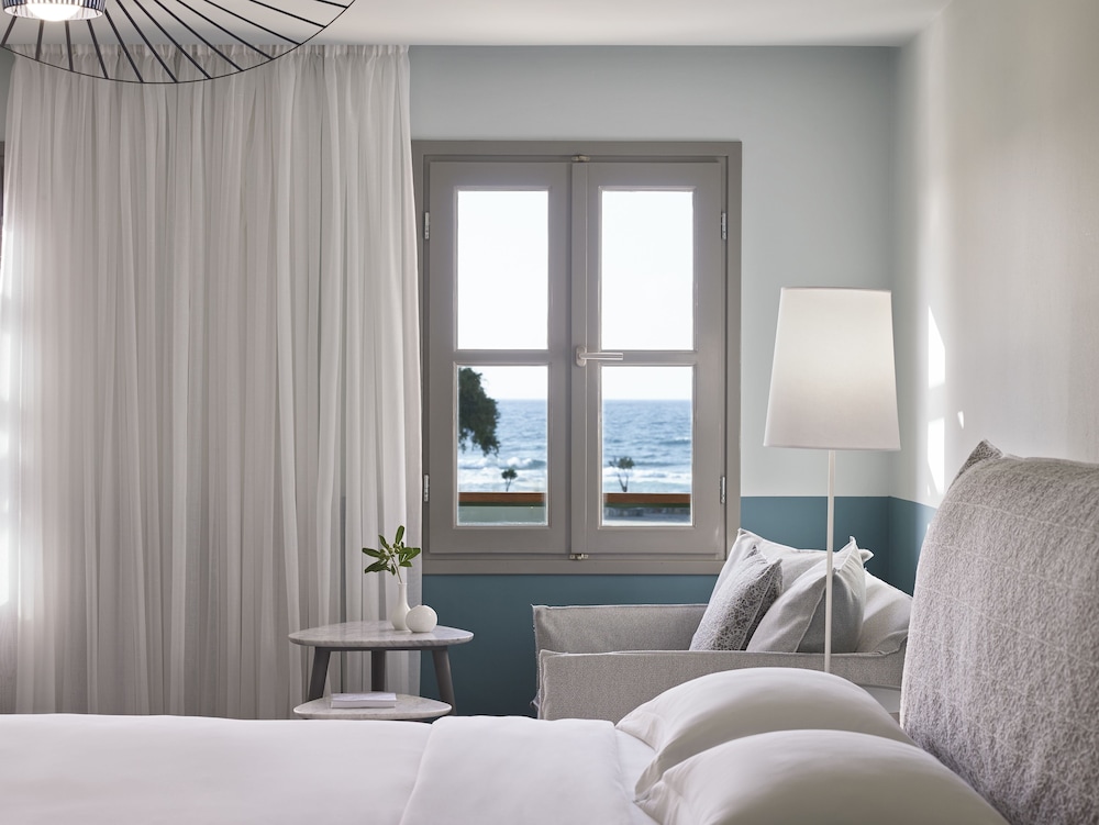Kalimera Kriti Hotel & Village Resort — Hotel rooms in Sissi