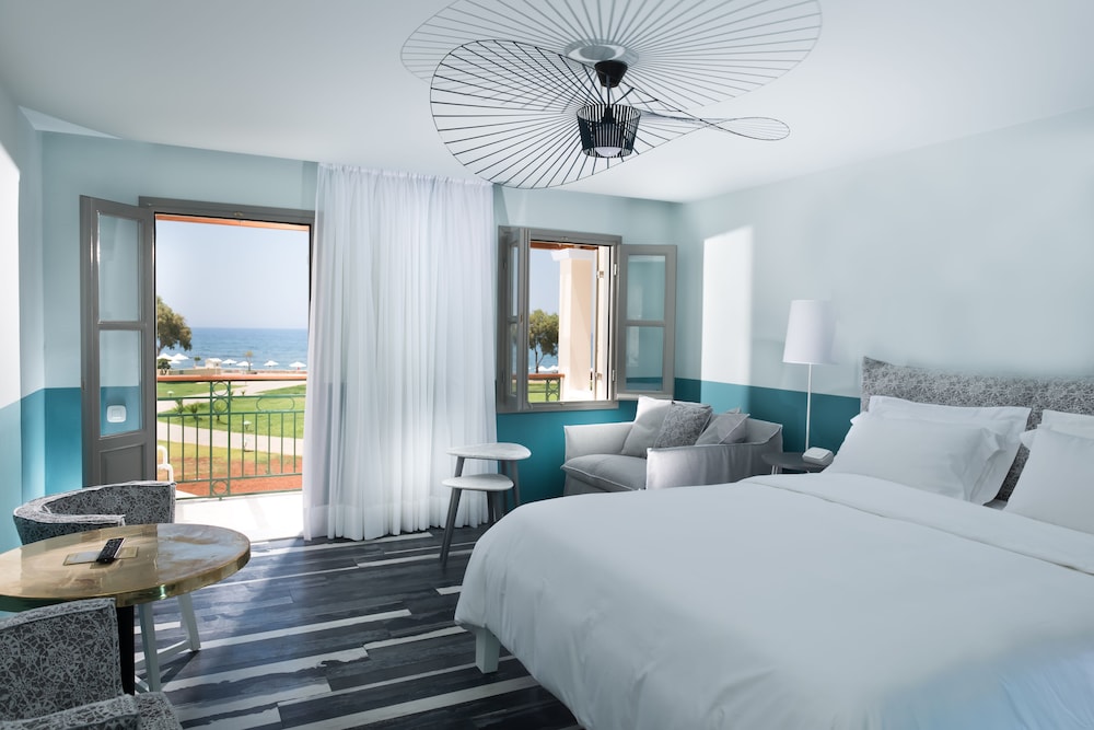 Kalimera Kriti Hotel & Village Resort — Hotel rooms in Sissi