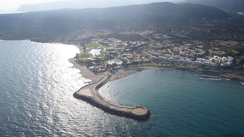 Kalimera Kriti Hotel & Village Resort — Beach in Sissi