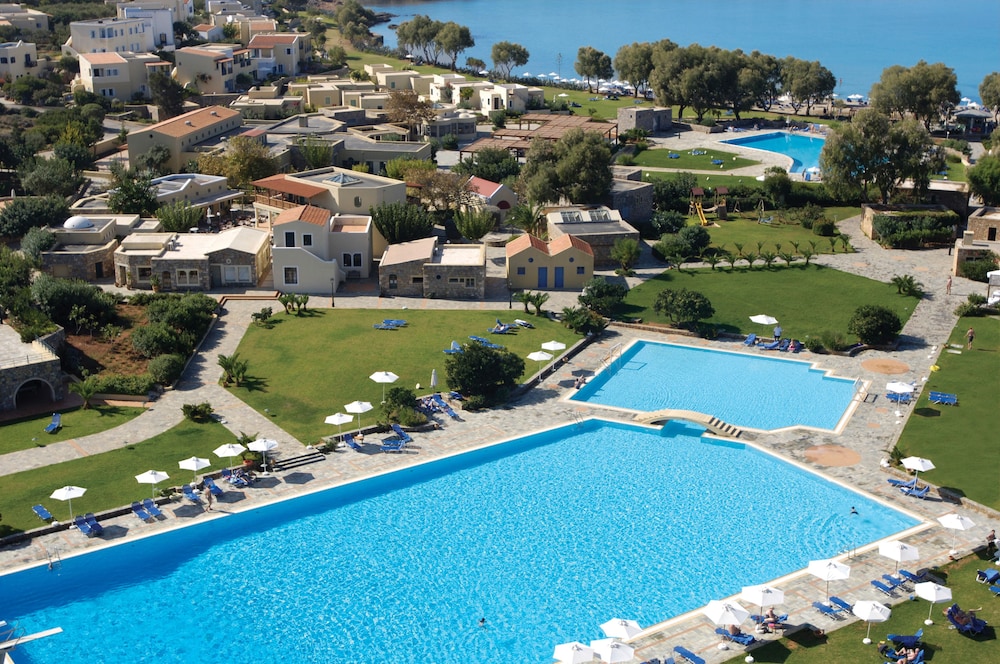 Kalimera Kriti Hotel & Village Resort — Swimming pool in Sissi