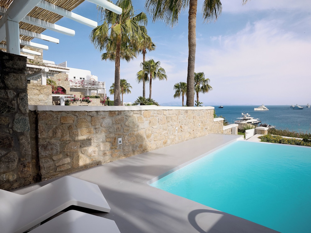 Mykonos Blu, A Resort to Live — Swimming pool in Plati Gialos, South Aegean