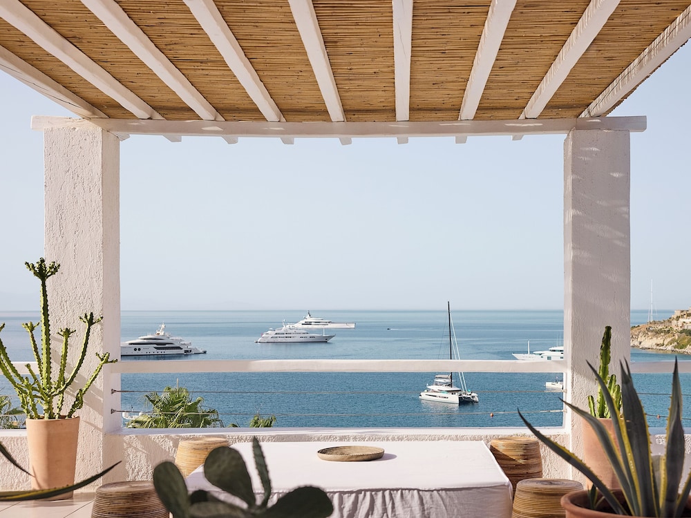 Mykonos Blu, A Grecotel Resort to Live - zdjęcie 3