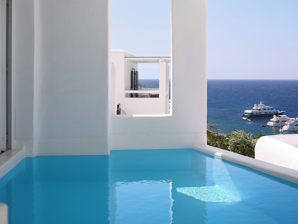 Mykonos Blu, A Resort to Live — Swimming pool in Plati Gialos, South Aegean