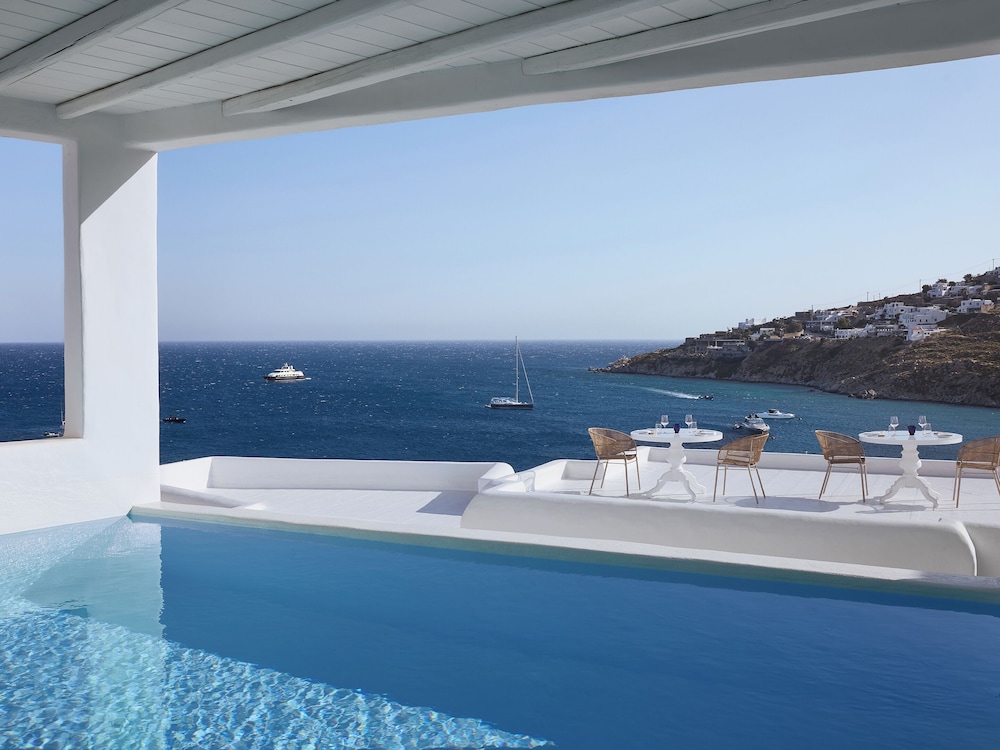 Mykonos Blu, A Resort to Live — Swimming pool in Plati Gialos, South Aegean