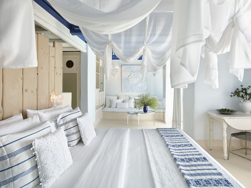 Mykonos Blu, A Resort to Live — Hotel rooms in Plati Gialos, South Aegean