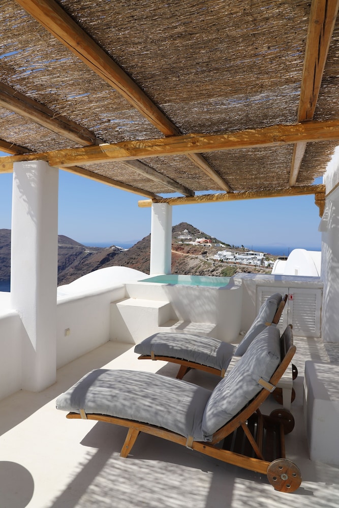 Rocabella Santorini Hotel & SPA — Hotel rooms in Imerovigli, South Aegean