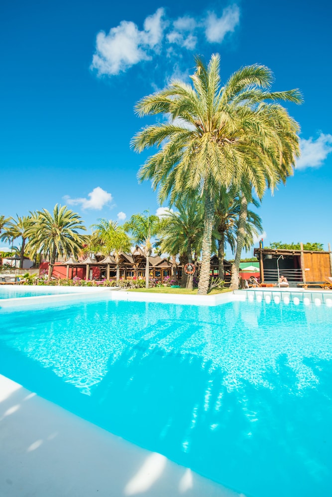 HL Miraflor Suites - zdjęcie 2