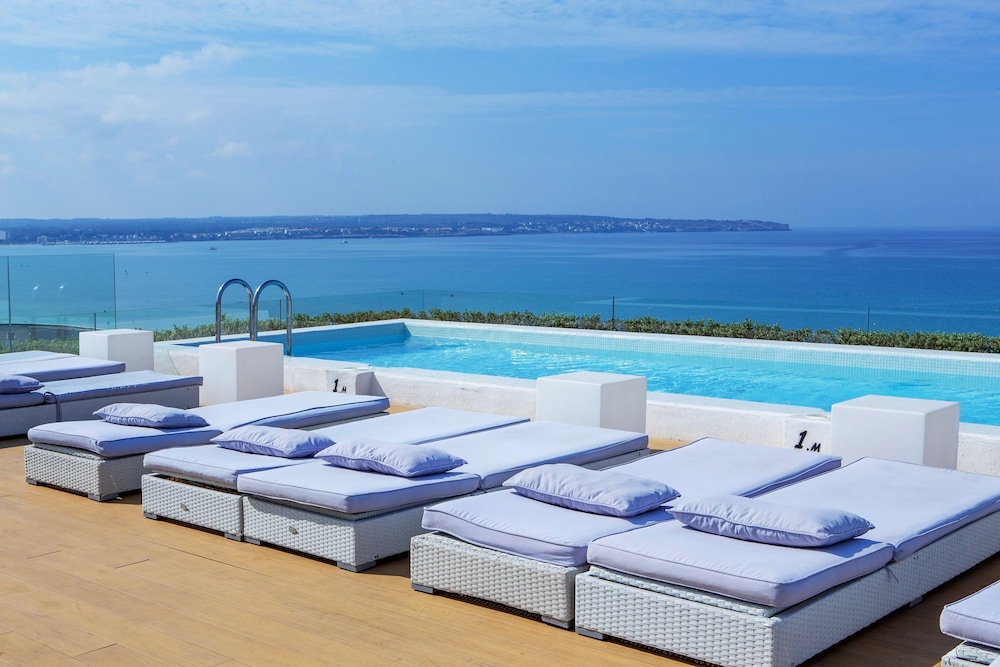 HM Tropical Hotel — Swimming pool in Playa de Palma, Balearic Islands