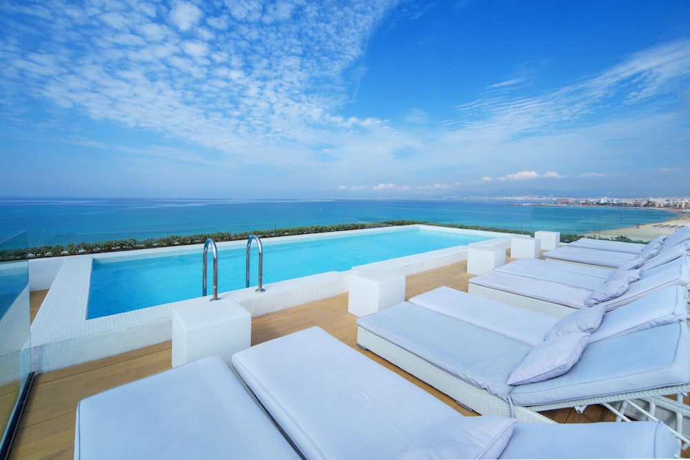 HM Tropical Hotel — Swimming pool in Playa de Palma, Balearic Islands