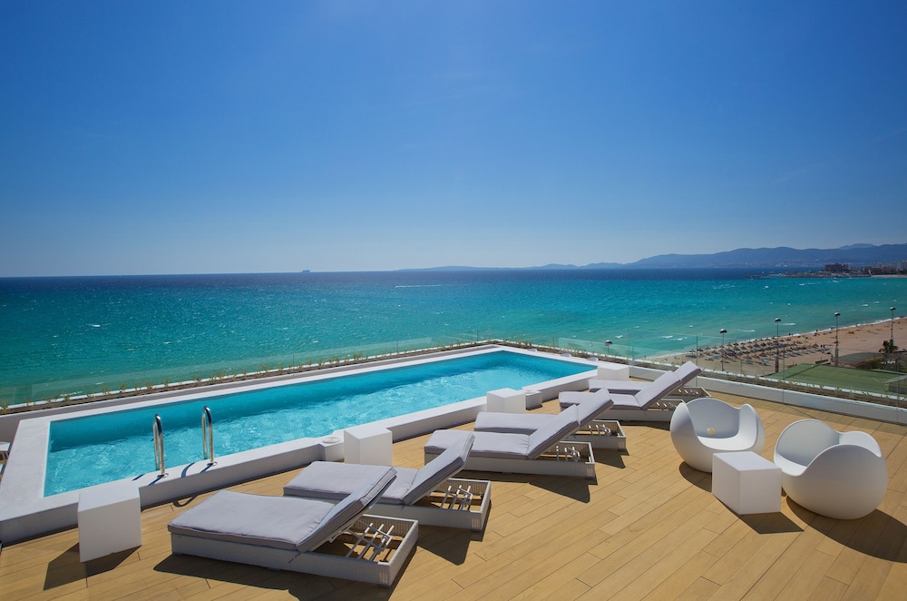 HM Tropical Hotel — Main photo in Playa de Palma, Balearic Islands