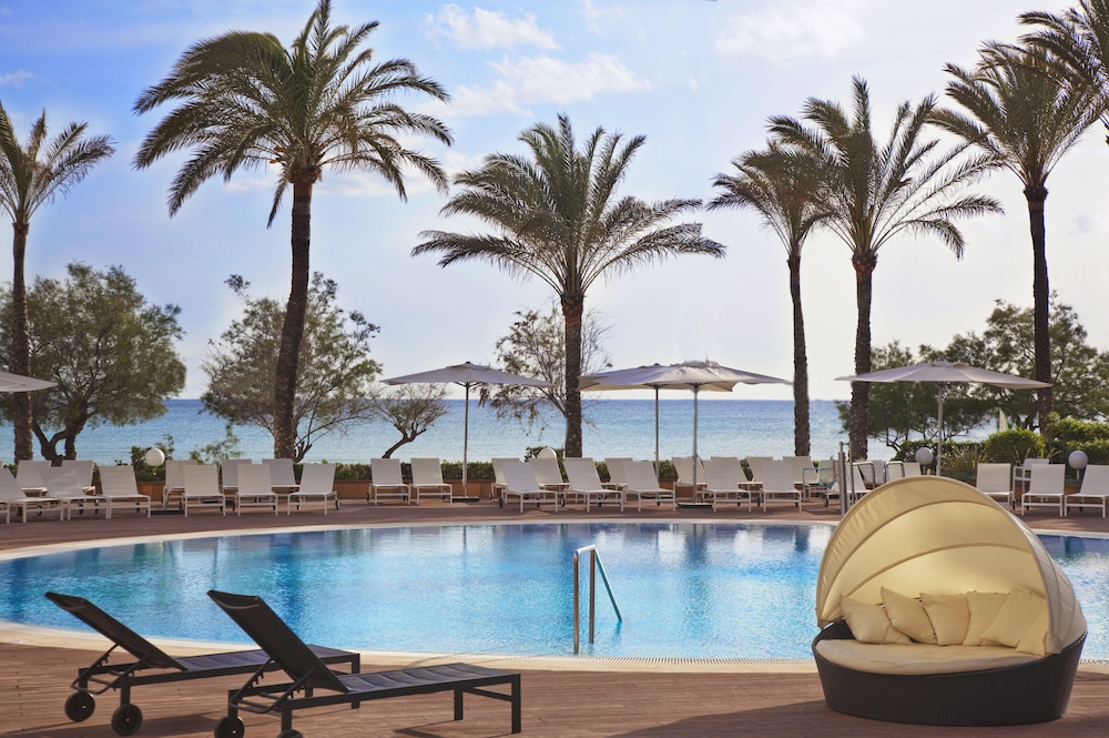 HM Tropical Hotel — Swimming pool in Playa de Palma, Balearic Islands