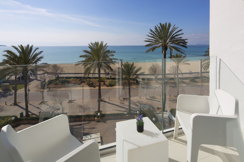 HM Tropical Hotel — Beach in Playa de Palma, Balearic Islands