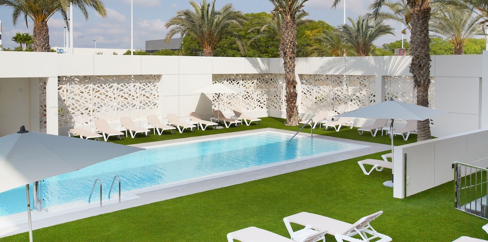 Hotel Port Elche - zdjęcie 2